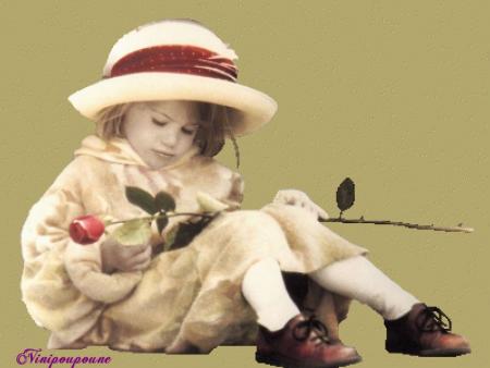 EN CE MOMENT, IL Y A...